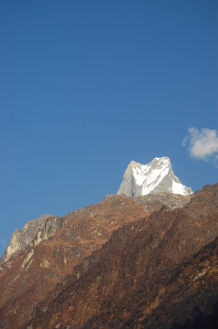  Widok na Maczhapuczare (6997 m n.p.m.)
