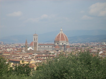 Widok na Florencję z parkingu przy placu Michała Anioła