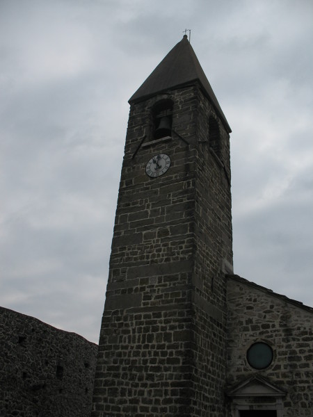 Dzwonnica kościoła w Hrastovlje