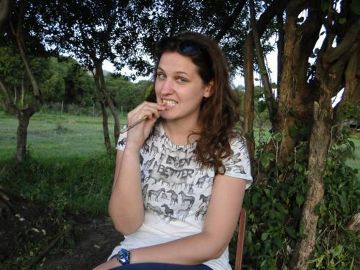 Poranna toaleta, czyli patyk zamiast szczoteczki do zębów