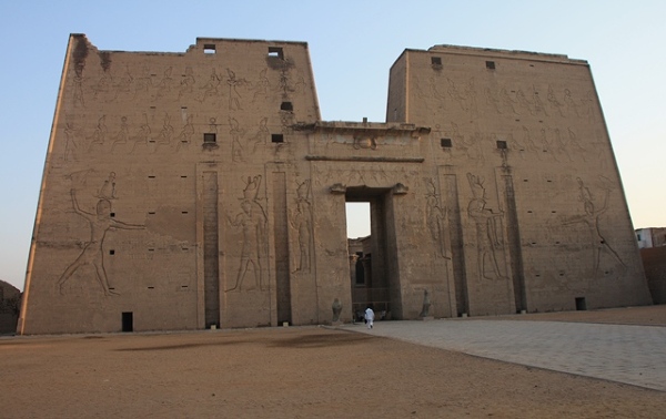 Świątynia Horusa w Edfu