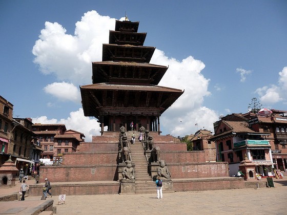 Nepalscy architekci są sławni od tysiącleci. Choć bardzo chętnie byli zatrudniani na dworach ościennych potęg, nie zdołało ich to powstrzymać przed tworzeniem perełek w domu.