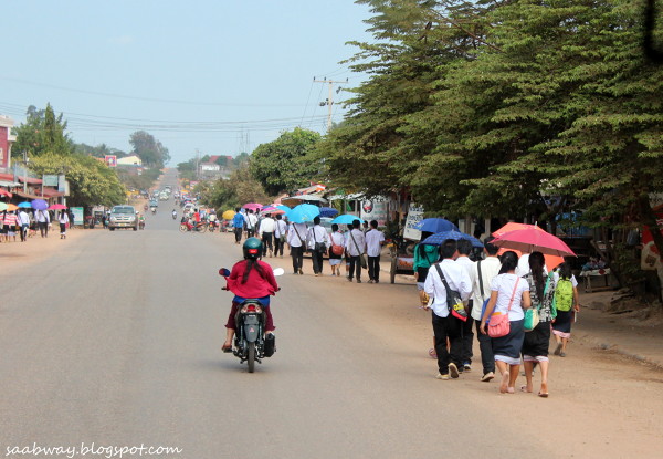 Główna trasa przejazdowa przez Laos północny