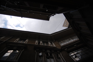 Ciemne zaułki Bukaresztu