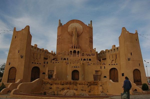 Algieria – kulturowe ogrody pustyni