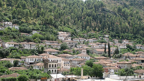 Berat, widok na stare miasto