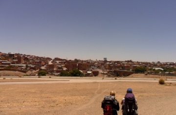 Villazon: Bienvenidos en Bolivia!