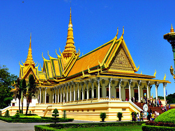 WIDOKI. Pałac Królewski w Phnom Penh.