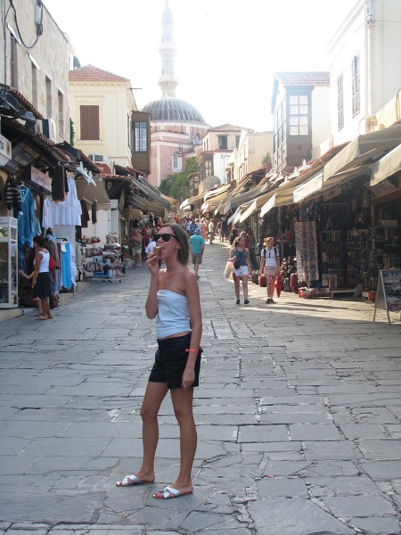 Faliraki, turystyczna uliczka