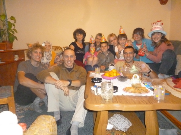 Nocleg u bośniackiej rodziny pod Sarajewem przerodził się w rodzinną imprezę. 